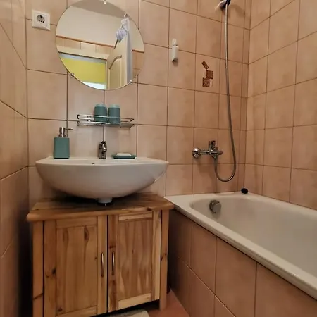 Beach Apartman *